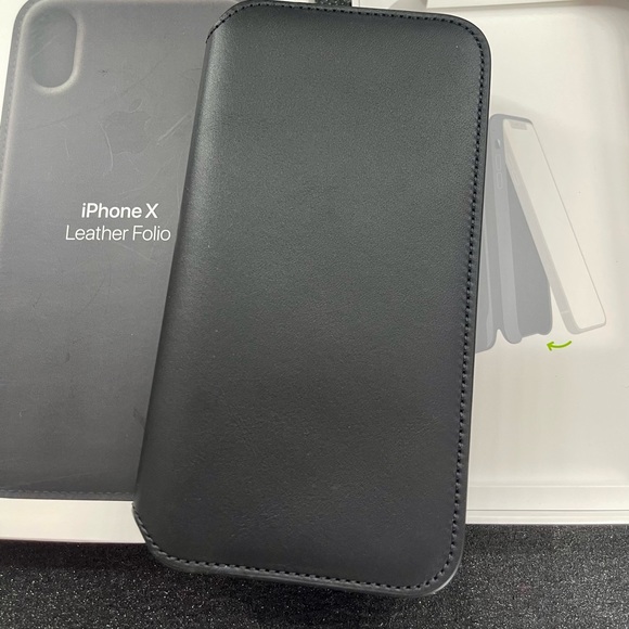 *NIB**APPLE IPHONE X Leather Folio - Black - Picture 5 of 11